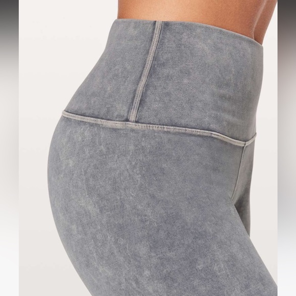 NWOT Lululemon Wunder Under Hi-Rise Tight 28" *Washed Luna | RARE - Picture 4 of 10